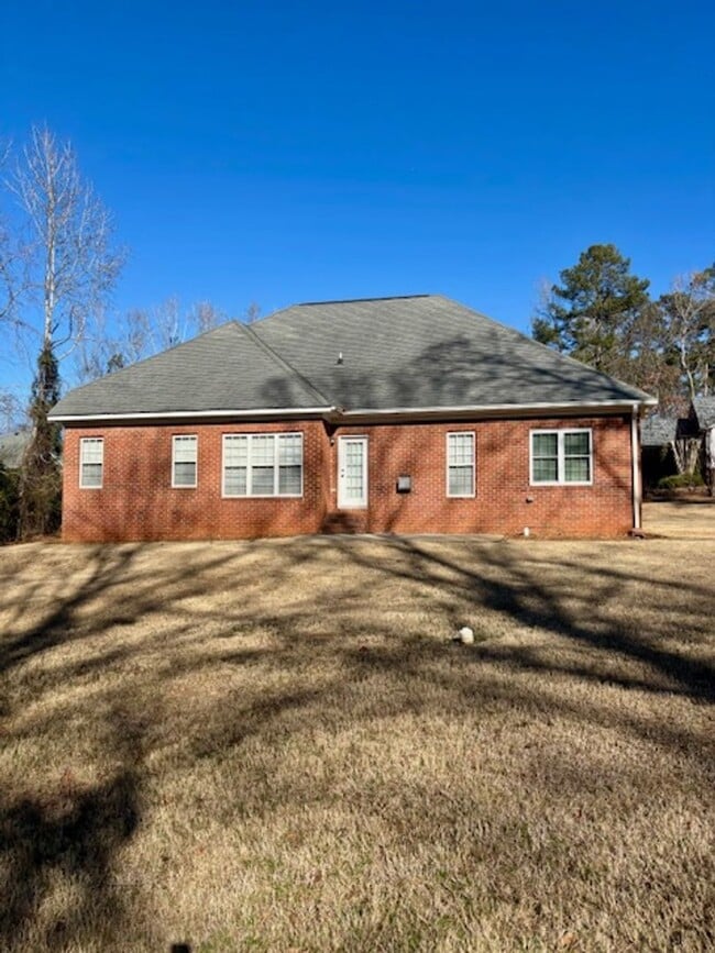 Photo - AVAILABLE NOW - 3 Bedroom 2.5 Bath Home in North Augusta!