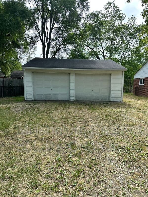 Photo - 4811 Summerhill Dr