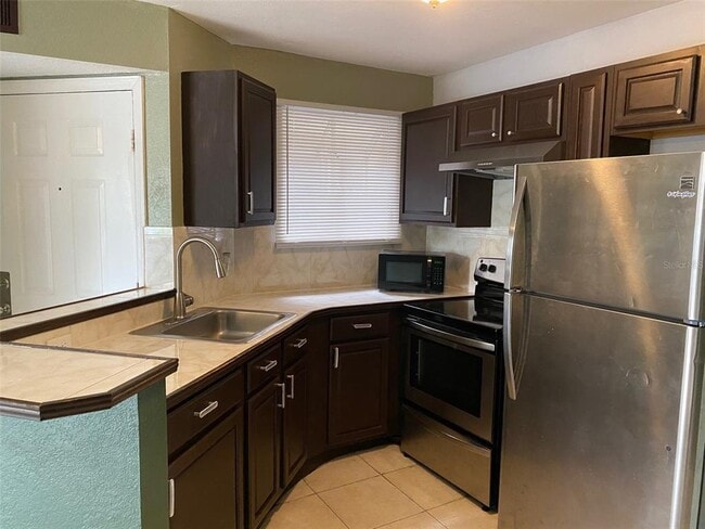 Photo - 1916 Lake Atriums Cir Unit 28