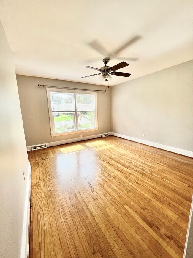 Photo - 109 Stancil Dr. Unit B
