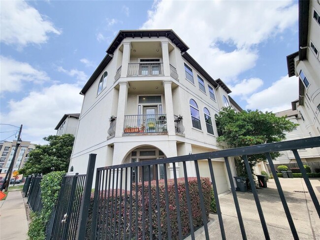 Photo - 1421 Bremond St Condo