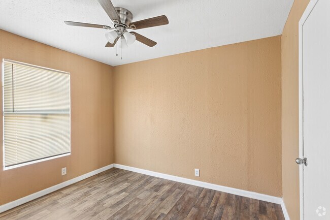 2BR, 1BA - #201 - Primary Bedroom
