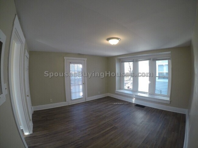 Photo - 3122 Ralston Ave