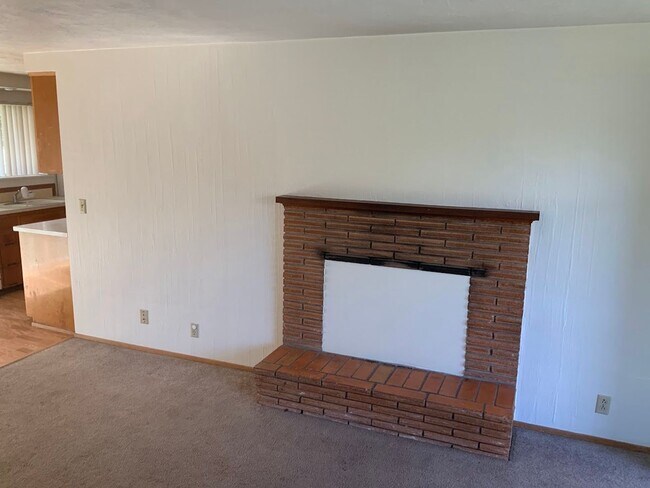 Photo - 2 Bedroom Duplex in Cal Young Neighborhood