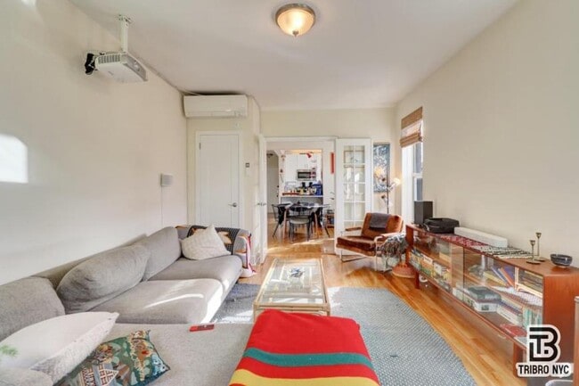 Photo - 3 bedroom in Queens NY 11385 Unit 3E