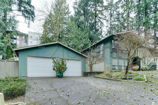 Photo - 1614 NE 199th Ct