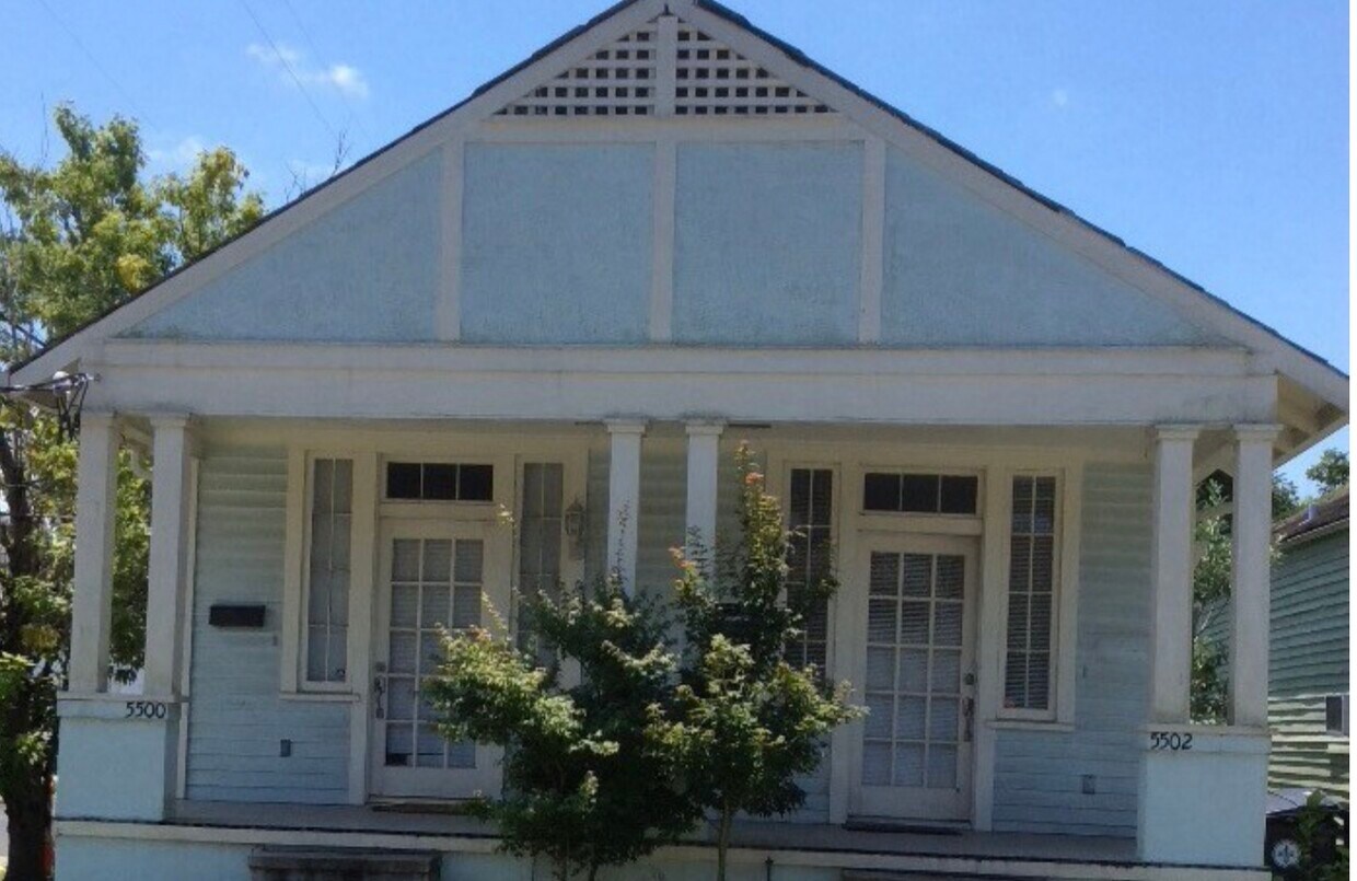 Photo - 5500 Annunciation St (New Orleans, LA)