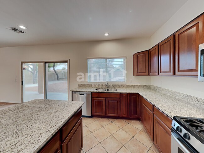Photo - 70 E Camino Rancho Felice