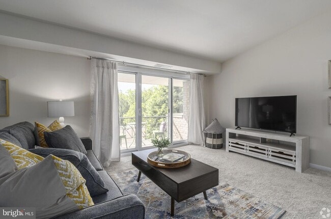 Building Photo - 284 Iven Ave Unit 2B-272-3B Rental