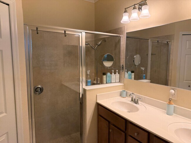 Photo - 14560 Grapevine Dr