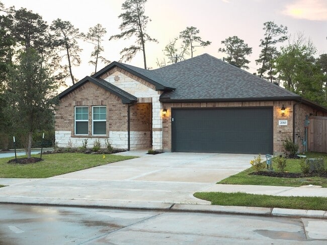 Building Photo - 2010 Bluff Oak Ct