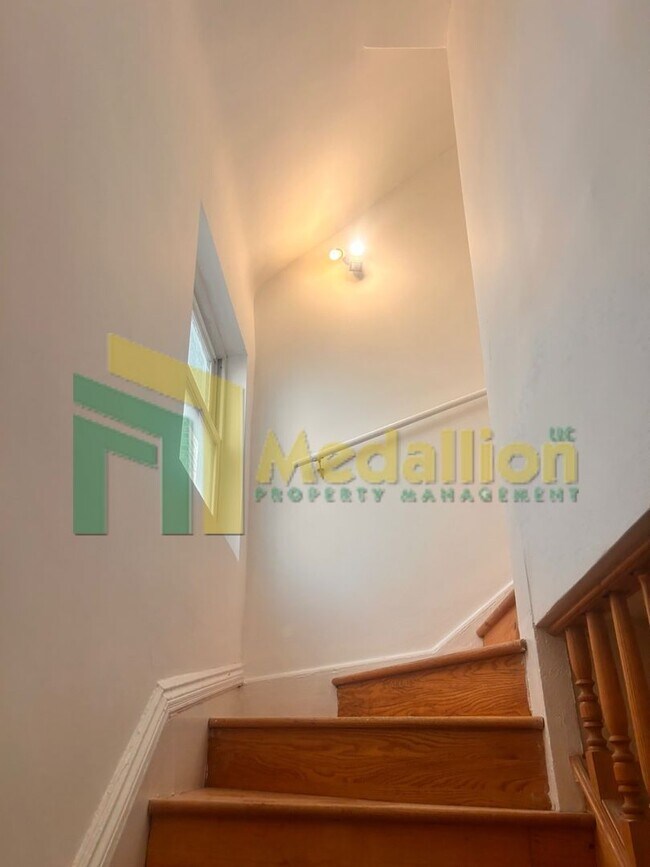 4700 W Monroe St Unit 2
