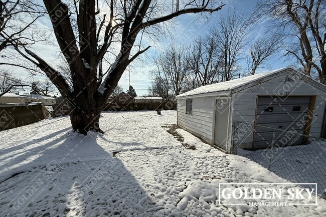 Photo - 1609 E Dartmouth Ave