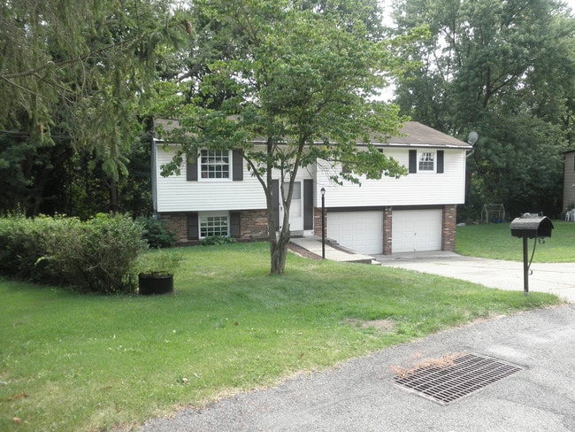 Photo - 124 Treeview Dr