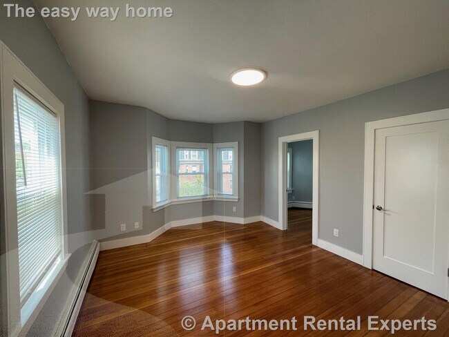 Photo - 356 Somerville Ave Unit #3