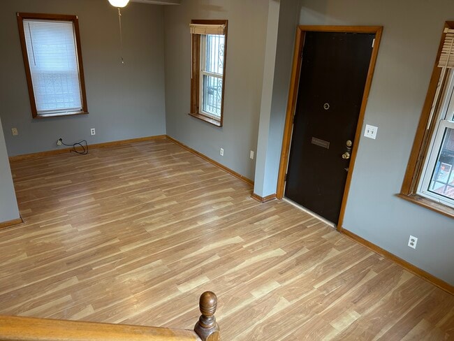 Photo - 5406 N Lovejoy Ave Unidad 5406 Lovejoy