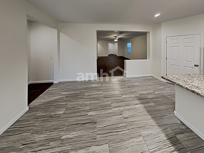 Photo - 1709 E Primavera Way