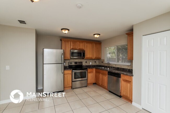 1391 Nolan St NE