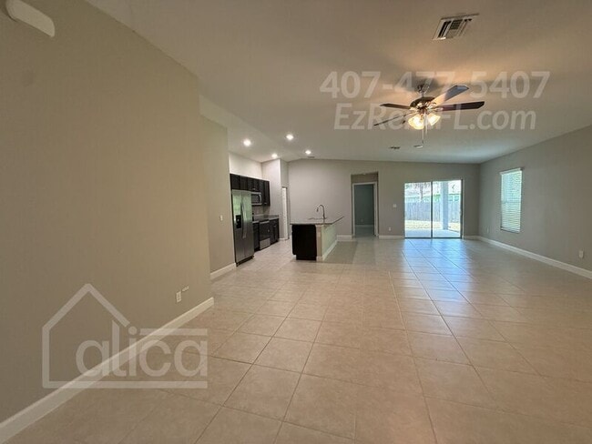 Photo - 236 Wilmette Ave SW