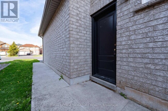 Photo - 4742 Creditview Rd