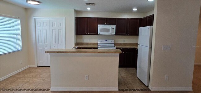 Photo - 13479 Applerose Ln