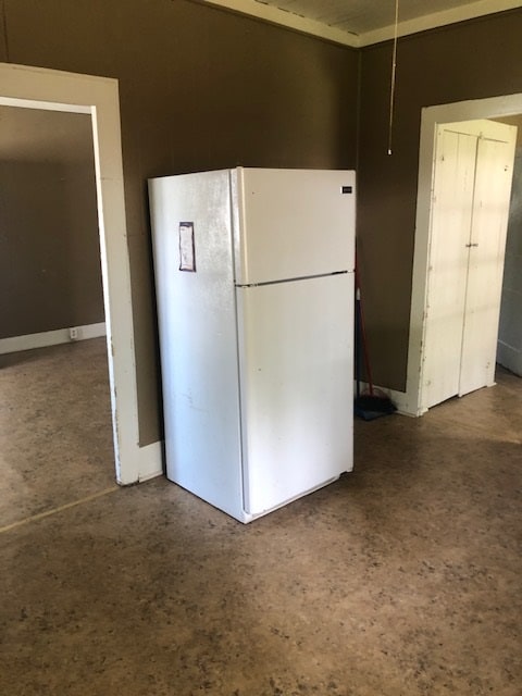 Photo - 112 Leblanc St