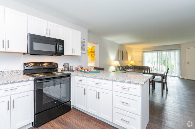 Photo - The Tate on Howard