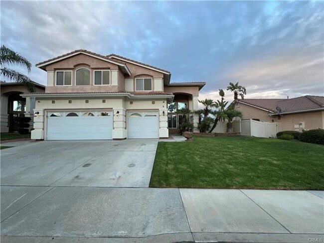 Photo - Stunning Tuscany Hills Home with Panoramic...