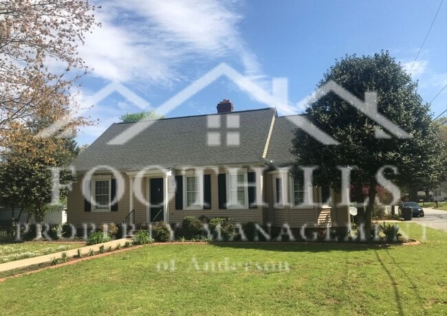 Beautifully updated cottage! 3-Bedroom/2-B... - Beautifully updated cottage! 3-Bedroom/2-B... House