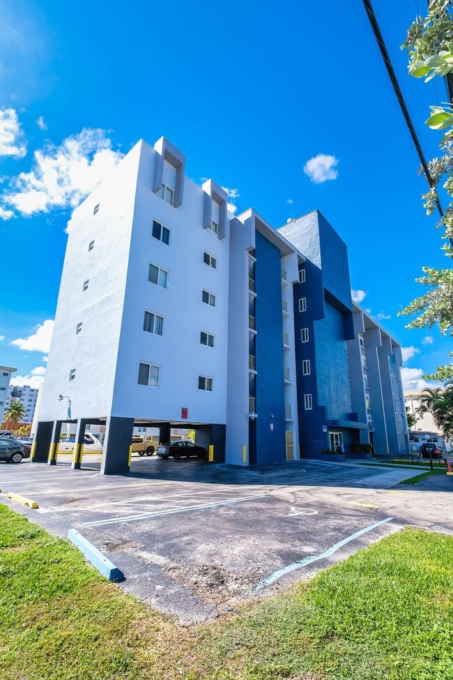 Photo - 700-Bay 30 Homes LLC