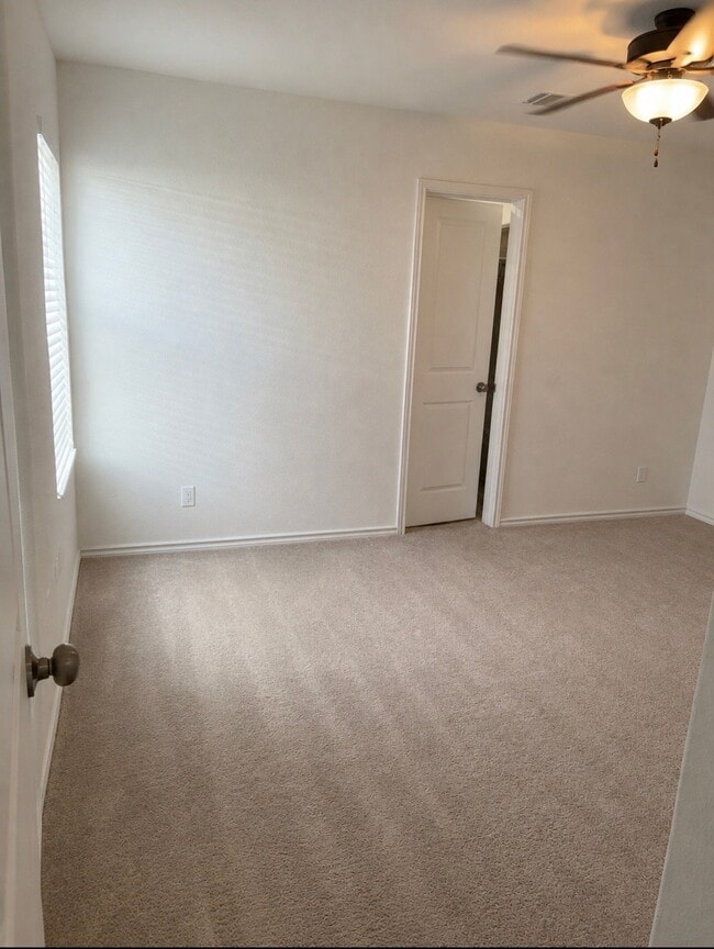 Photo - 57 Trinity Cir