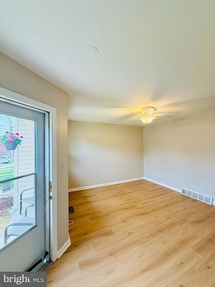 Photo - 614 Fraley St