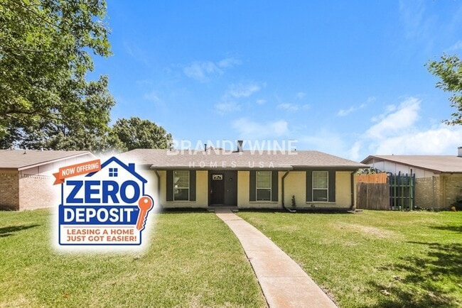 Building Photo - 1821 Whiteoak Dr