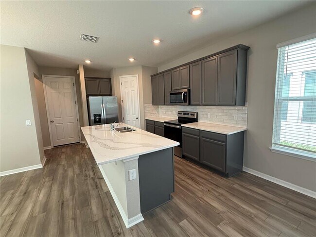 Photo - 14050 Frasier St