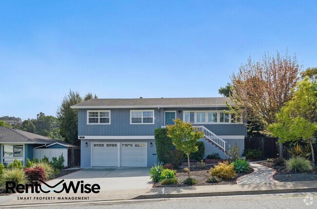 Building Photo - 1125 Fernwood Dr Rental