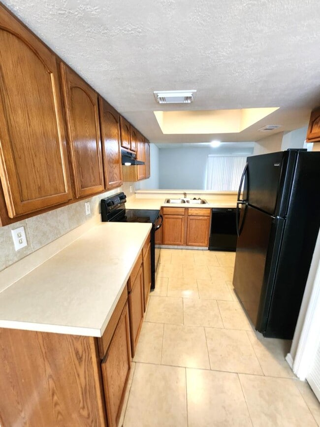 103 Booth Ln