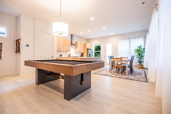 Photo - 4035 Merlane Dr