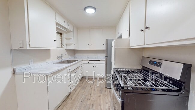 Photo - 1999 El Reno Ln