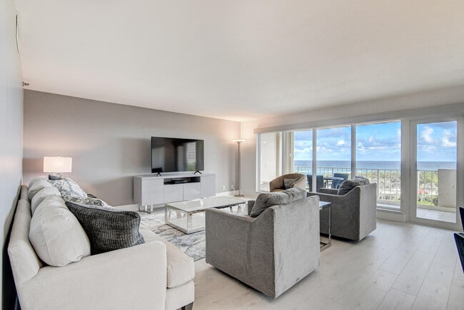 Building Photo - 4301 N Ocean Blvd Unit 507