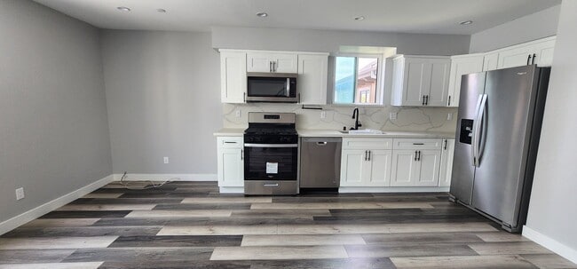 Photo - 2408 Hauser Blvd