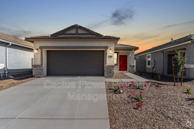 Building Photo - 2037 W Shelly Ave Rental