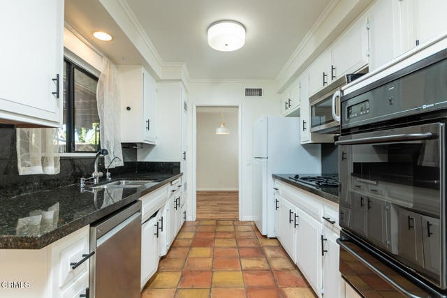 Photo - 8314 Owens St