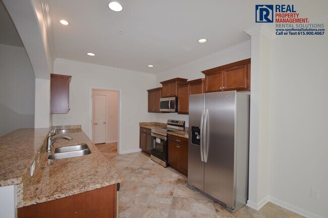 Photo - 143 Windyhill St