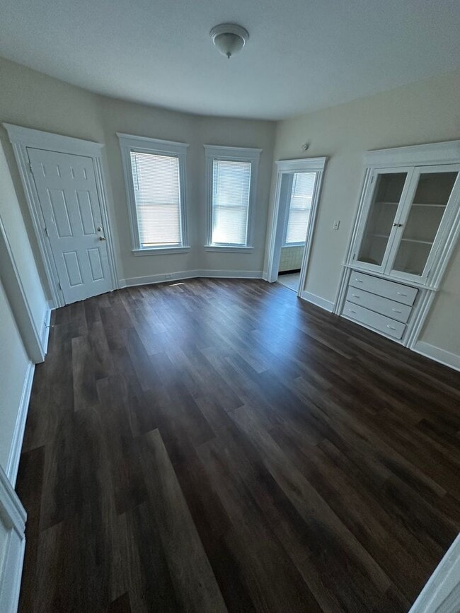 Photo - Highland Ave. 35-37 Unit 35 1st