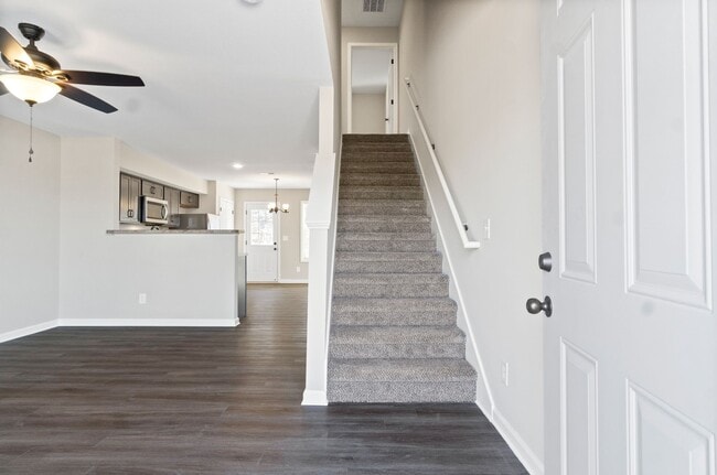 Photo - 1117 Ziva Ln