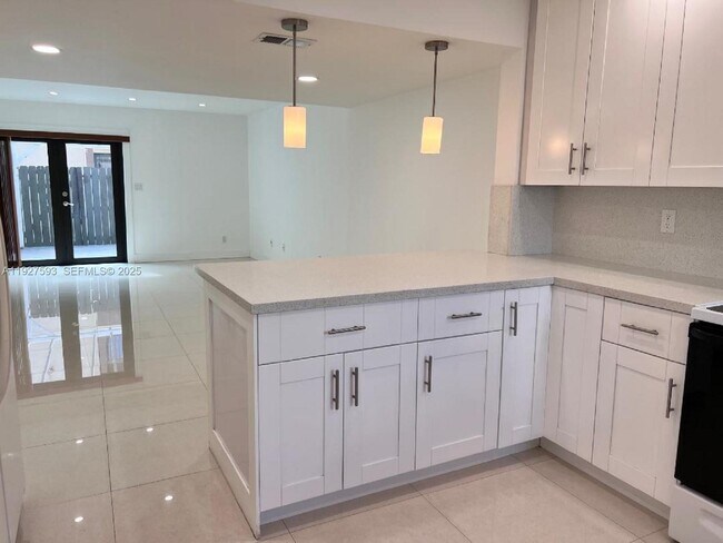 Photo - 6231 SW 138th Ct