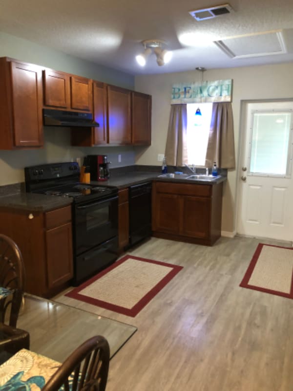 Photo - 9261 N Peachtree Way