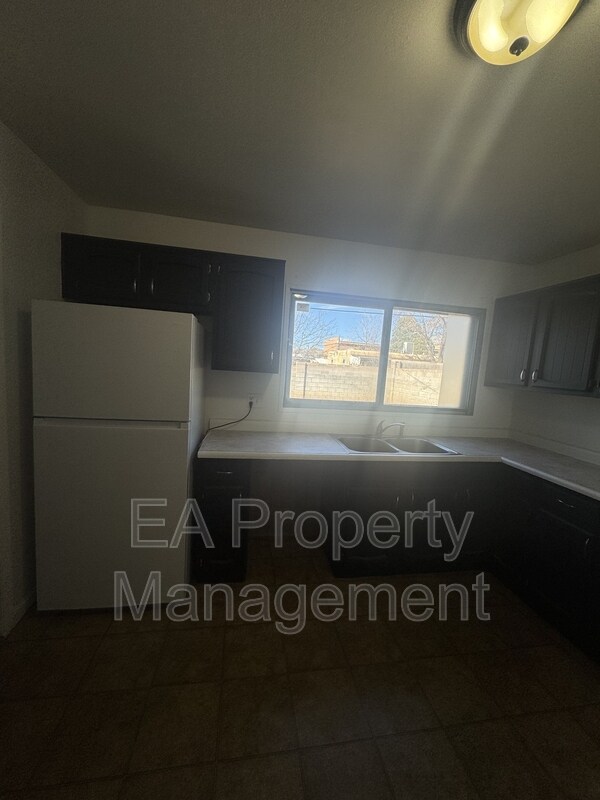 Photo - 10017 Los Arboles Ave NE