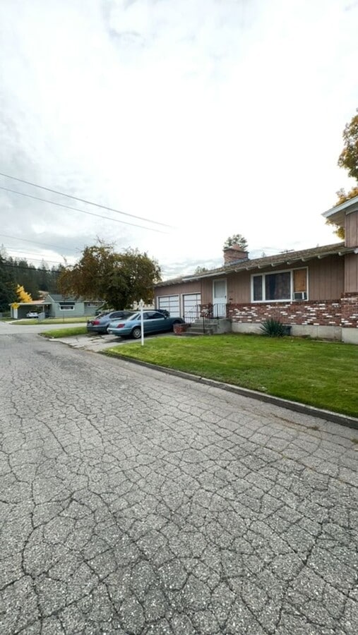 Maple Ave Duplex - Maple Ave Duplex Unidad 1518 Maple Ave