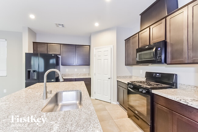 Photo - 3031 Misty Pine Ave.